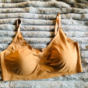 True & Co, XL, tan, adjustable straps, bra